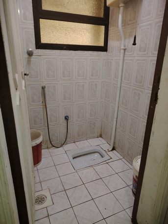Umm Al Hamam, Bedspace For Rent, SAR 1550/month,  Offering One Single Room