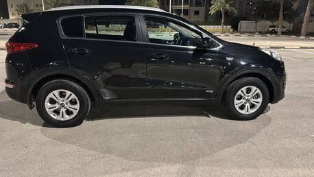 Khobar, Vehicles, Cars & Trucks , SAR 40000,  Kia Sportage,  2017,  Automatic,  165000 KM,  Original Paint. 2.0 LTR Engine. Drives Like New