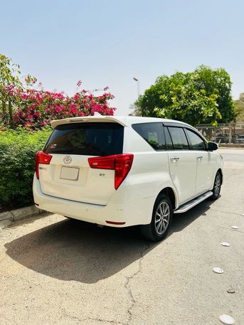 Dammam, Vehicles, Cars & Trucks , SAR 54500,  TOYOTA INNOVA CRYSTA,  2017,  Automatic,  345000 KM,    MODEL  NEAT CAR FOR SALE