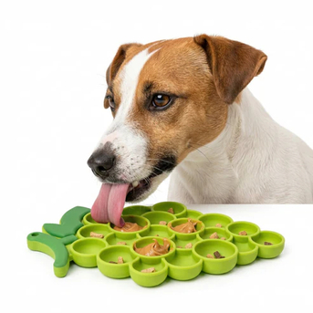 Toronto, Pet Supplies, CAD 16,  Crispy Grapes&trade; Lick Mat