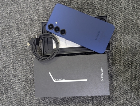 Tuwaiq, Mobile Phones, SAR 2400,  Samsung S25 Plus