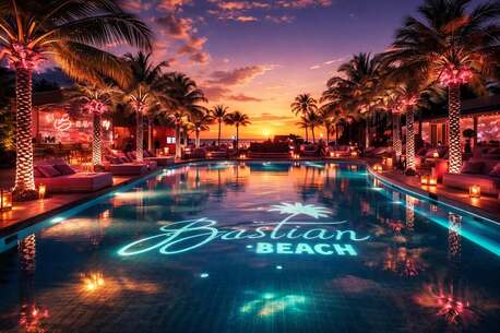 Mumbai, Food & Drink, Where Mumbai Parties By The Waves?