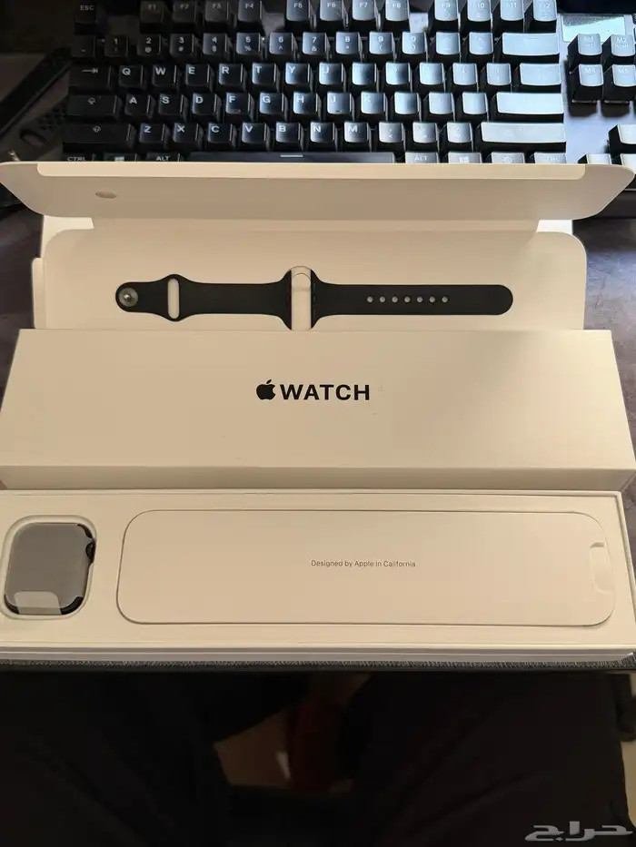 Al Rakah Al Janubiyah, Mobile Phones, SAR 500,  Apple Watch SE 2 40mm GPS - Original Box