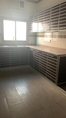 Busaiteen, Apartments, Flats, Houses & Villas, BHD 330/month,  4 BR,  Flat For Rent In Busaiteen