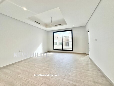 Kuwait City, Apartments, Flats, Houses & Villas, KWD 900/month,  4 BR,  4 Bedroom Floor For Rent In Abufathira