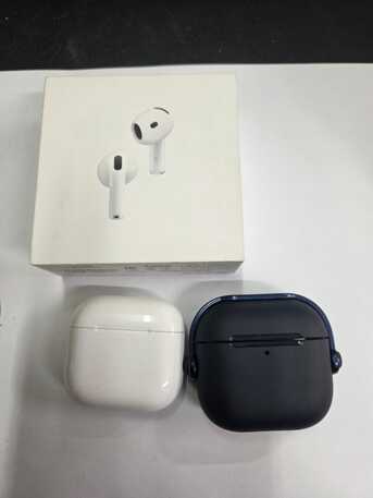 Riyadh, Mobile Phones, SAR 400,  Apple AirPods 4 With Active Noise Cancellation