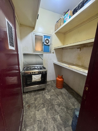 Riyadh, Rooms for Rent, Rooms Available For A Small Family