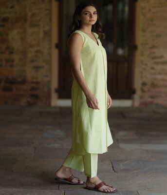 Mumbai, Clothing & Accessories, INR 1120,  Buy Women