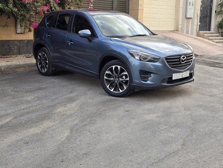 Riyadh, Vehicles, Cars & Trucks , SAR 60000,  Mazda CX-05,  2016,  Automatic,  79450 KM,   Mazda CX-5 AWD Signature - Full Option | 79,400 Km | Saudi Spec | No Accidents