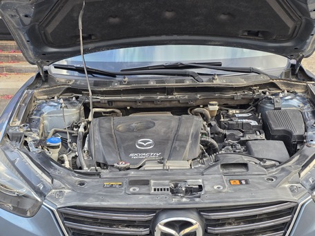 Riyadh, Vehicles, Cars & Trucks , SAR 60000,  Mazda CX-05,  2016,  Automatic,  79450 KM,   Mazda CX-5 AWD Signature - Full Option | 79,400 Km | Saudi Spec | No Accidents