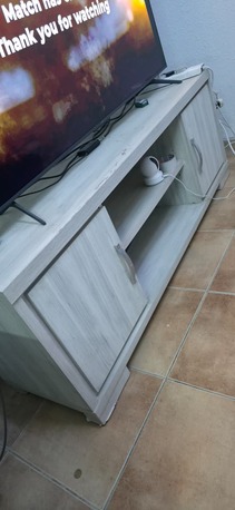 Riyadh, Furniture, SAR 250,  250 SAR TV STAND AND ROTATING ROUND TABLE FOR SALE