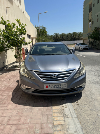 Manama, Vehicles, Cars & Trucks , BHD 1700,  Hyundai Sonata,  2014,  Automatic,  148000 KM,    For Sale