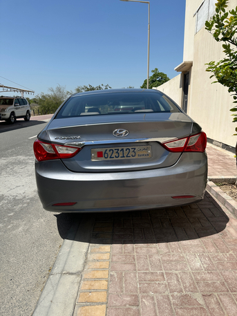 Manama, Vehicles, Cars & Trucks , BHD 1700,  Hyundai Sonata,  2014,  Automatic,  148000 KM,    For Sale