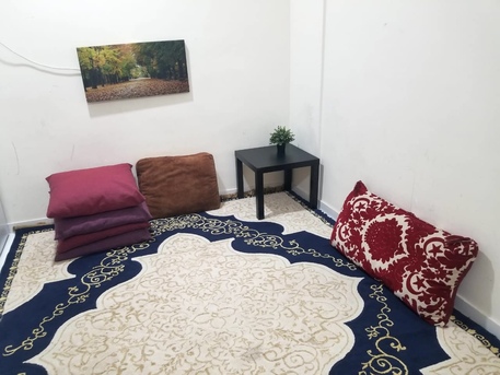Thuqbah, Furniture, SAR 100,  Carpet Big Premium Quality