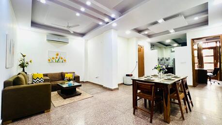 New Delhi, Apartments, Flats, Houses & Villas, INR 14150/day,  3 BR,  1600 Sq. Meter,  BluO MOdern 3BHK Rohini