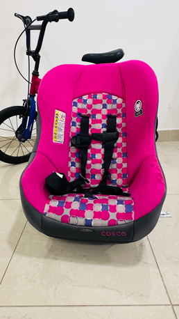 Salmaniya, Household Items, BHD 5,  Bicycle TV Chairs Furniture For Sale