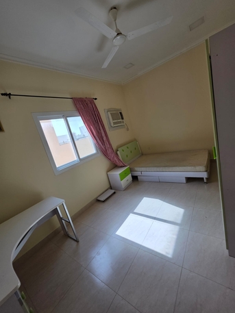Hidd, Apartments, Flats, Houses & Villas, BHD 270,  3 BR,  Flat With AC For Rent In Hidd