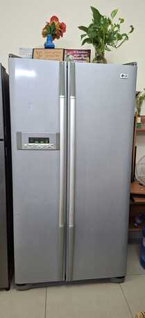 Salmaniya, Household Items, BHD 75,  450 Liter Strong & Reliable Fridge For Sale - LG Brand