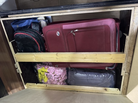 Jubail, Household Items, SAR 1700,  King Size Storage Bed With Latex Matress