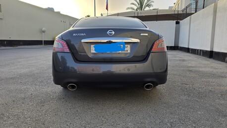 Manama, Vehicles, Cars & Trucks , BHD 2400,  Nissan Maxima,  2013,  Automatic,  86000 KM,  , Good Condition, Less KM