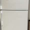 SAR 1100,  Refrigerator And Freezer Samsung 17.6 Cubic Feet