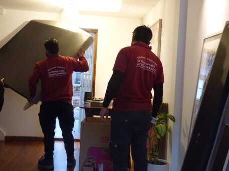 London, Labor/Moving, Reliable House Removals In Luton - Safe & Stress-Free Moving Services