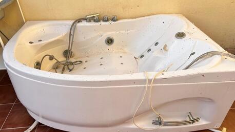 Al Naeem, Household Items, JACUZZI TUB
