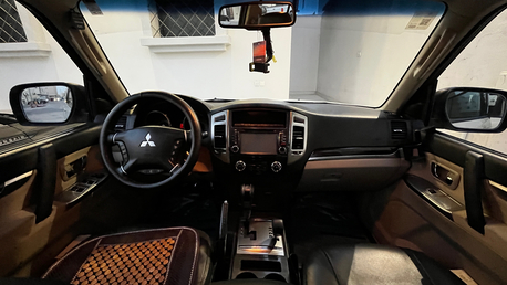 Hofuf, Vehicles, Cars & Trucks , SAR 50000,  Mitsubishi Pajero,  2016,  Automatic,  118800 KM,  Pajero  3.5 CC