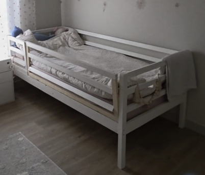 Riyadh, Furniture, SAR 300,  Hand‑made &ldquo;Sergio&rdquo; Daytime Single Bed &mdash; Fits 190 × 90 Cm Mattress