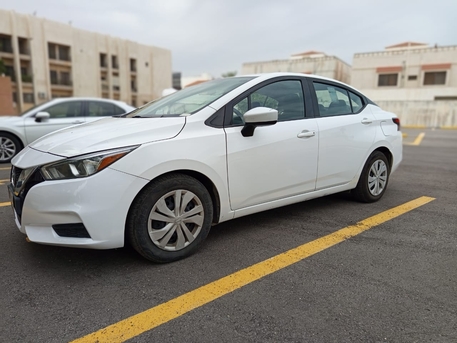 Dammam, Vehicles, Cars & Trucks , SA 32500,  Nissan Sunny,  2022,  Automatic,  200000 KM,