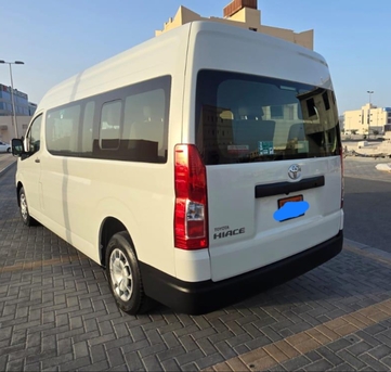 Manama, Vehicles, Cars & Trucks , BHD 1,  Toyota Hi-Ace,  2023,  Automatic,  5900 KM,  Toyota Hiace  - Passenger