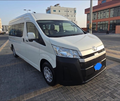 Manama, Vehicles, Cars & Trucks , BHD 1,  Toyota Hi-Ace,  2023,  Automatic,  5900 KM,  Toyota Hiace  - Passenger