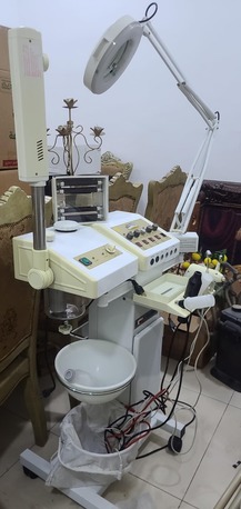 Riffa, Health & Beauty Items, BHD 495,  Crystal MicroDermabrasion Machine Complete Tools & Hot Towel Cabinet