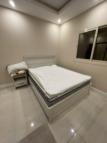 Obhur Al Janoubiyah, Furniture, SAR 1200,  Like New Queen Bed Set - Frame, Matress, Bedding, Nighstand