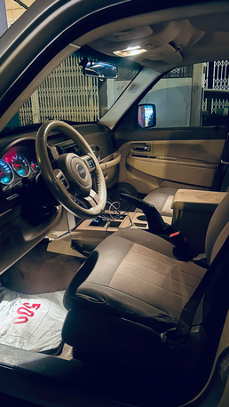 Riyadh, Vehicles, Cars & Trucks , SAR 18000,  Jeep Liberty,  2012,  Automatic,  315000 KM,  Jeep Cherokee  Model - Cruise Control