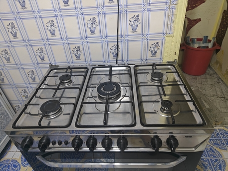 Hara, Electronics, SAR 800,  5 Burner Gas Stove For Sale &ndash; Haam &ndash; Excellent Condition