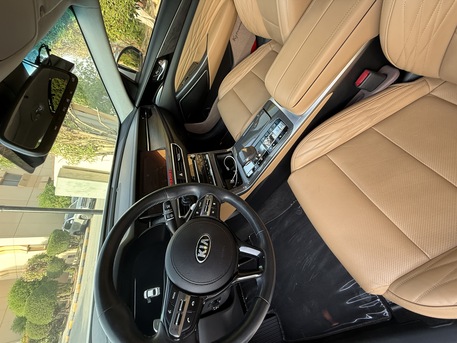 Riyadh, Vehicles, Cars & Trucks , SAR 90000,  KIA K7,  2020,  Automatic,  33000 KM,    - Like New