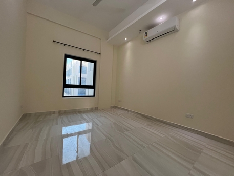 Mahooz, Apartments, Flats, Houses & Villas, BHD 280/year,  2 BR,  MAHOOZ STUNNING SEMIFURNISHED 2 BEDROOM APARTMENT FOR RENT NEAR IBN NAFEESA HOSPITA