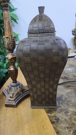 Riffa, Household Items, BHD 19,  Wooden Jar With Cover From The One