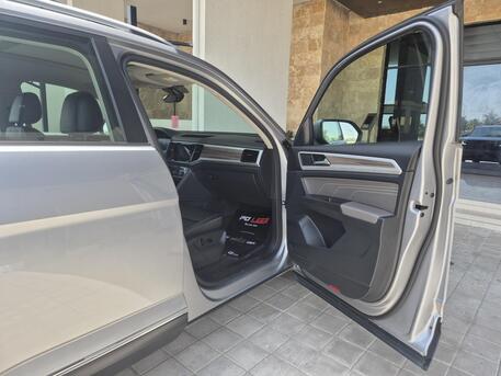 Dhahran, Vehicles, Cars & Trucks , SAR 127000,  2022 Teramont For Sale,  2022,  Automatic,  39000 KM,  Teramont For Sale