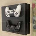 SAR 500,  PS4 500GB + 2 Original Controllers