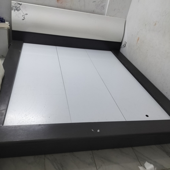 Umm Al Hassam, Furniture, BHD 40,  King Size Bed