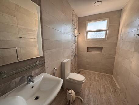 Manama, Apartments, Flats, Houses & Villas, BHD 110/month,  2 BR,  Room For Rent For Bachelor LADY Only