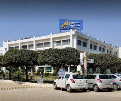 Kabul, Health, Indian Spinal Injury Centre Delhi | Trusted Hospital For Spine Treatment | HOSPIDIO
