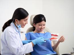 Singapore, Dental, 5 Myths And Legends About Clear Retainers