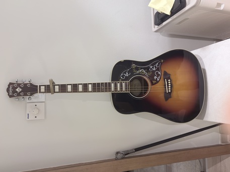 Isa Town, Musical Instruments, BHD 100,  For Sale: Premium Washburn WD220S Heritage Series