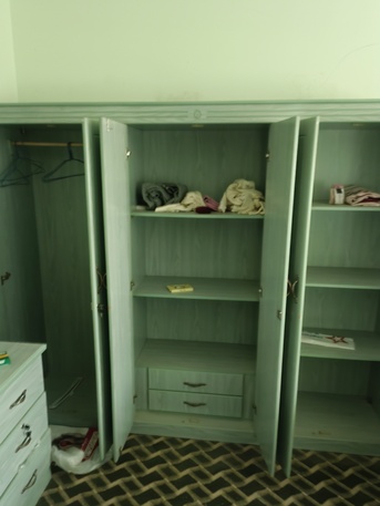 Al Khobar Al Shamalia, Furniture, SAR 800,  6 Panel Wardrobe