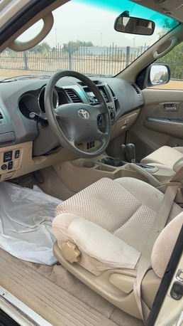 Riyadh, Vehicles, Cars & Trucks , SAR 33000,  Toyota Fortuner,  2011,  Automatic,  500000 KM,