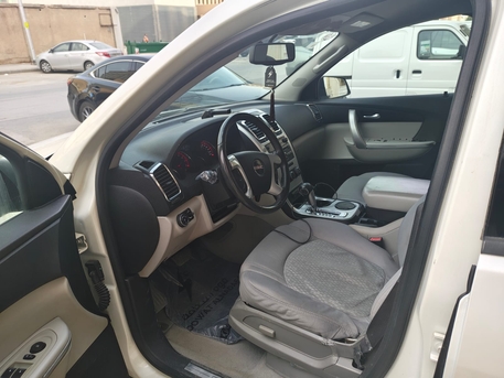 Al Wizarat, Vehicles, Cars & Trucks , SAR 15000,  Gmc Acadia,  2011,  Automatic,  254000 KM,   FOR SALE
