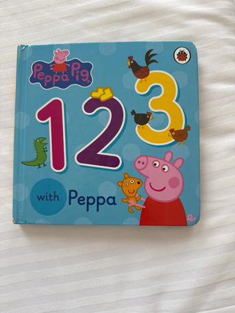 Manama, Books, BHD 2,  Peppa Pig 123 Book